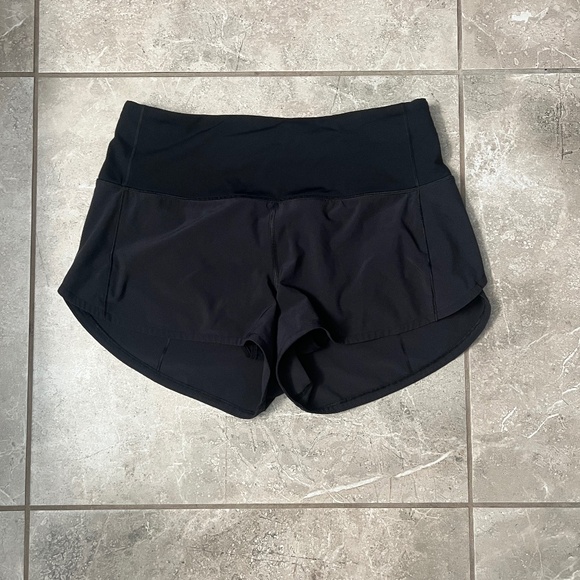 Lululemon Speed Up Short High-Rise *2.5" - Picture 3 of 5